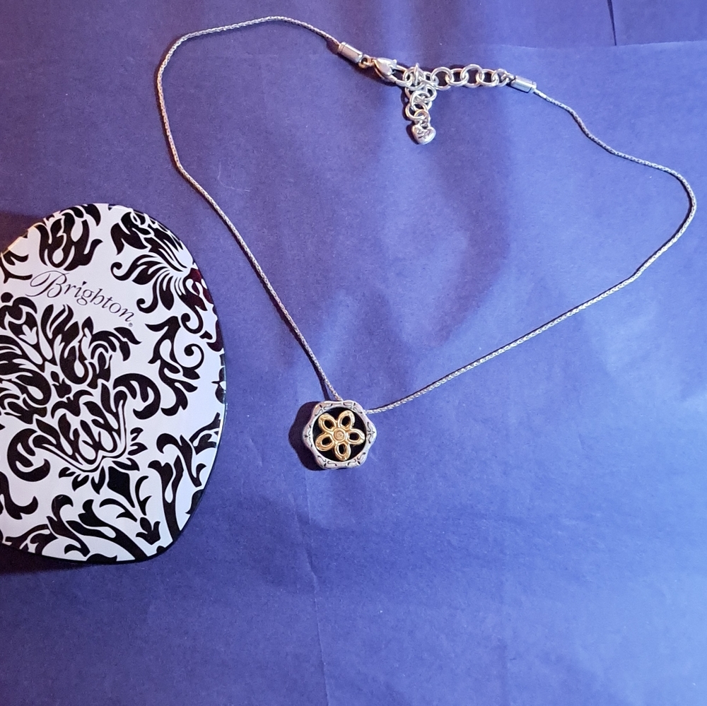 Gorgeous Brighton MAI JIN FLOWER Necklace 😍